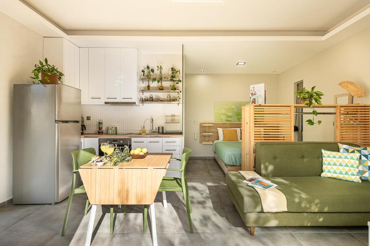 Olive Lemon Biophilic House & Lush Forest Garden فاموس المظهر الخارجي الصورة